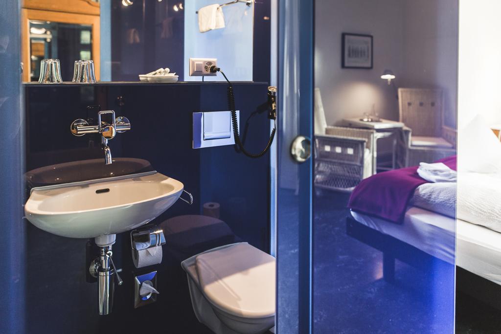 Kurhaus Berguen Hotel Екстериор снимка